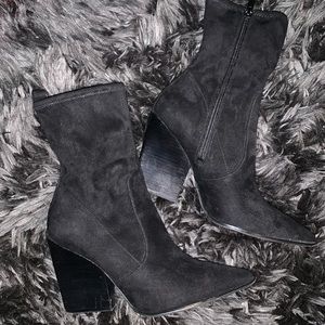 Used Kendall + Kylie Booties